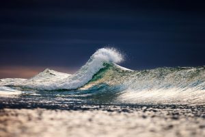 Waves - Daniel Grebe Photography